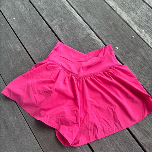 OFFLINE By Aerie Real Me Crossover Flowy Short - Picture 2 of 3